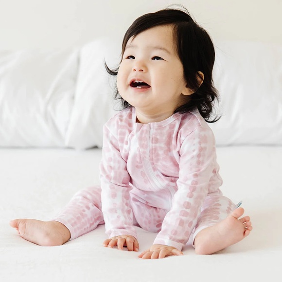 Dreamland Baby Pajamas / Shibori Blush / 6 - 12 Months - Picture 4 of 4